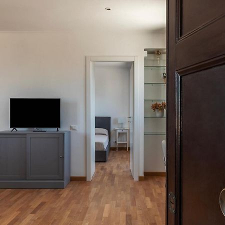 Mm San Giovanni Apartment Rome Bagian luar foto