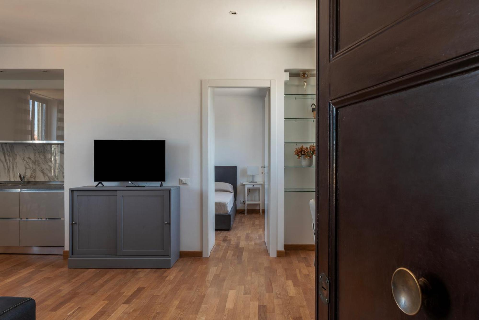 Mm San Giovanni Apartment Rome Bagian luar foto