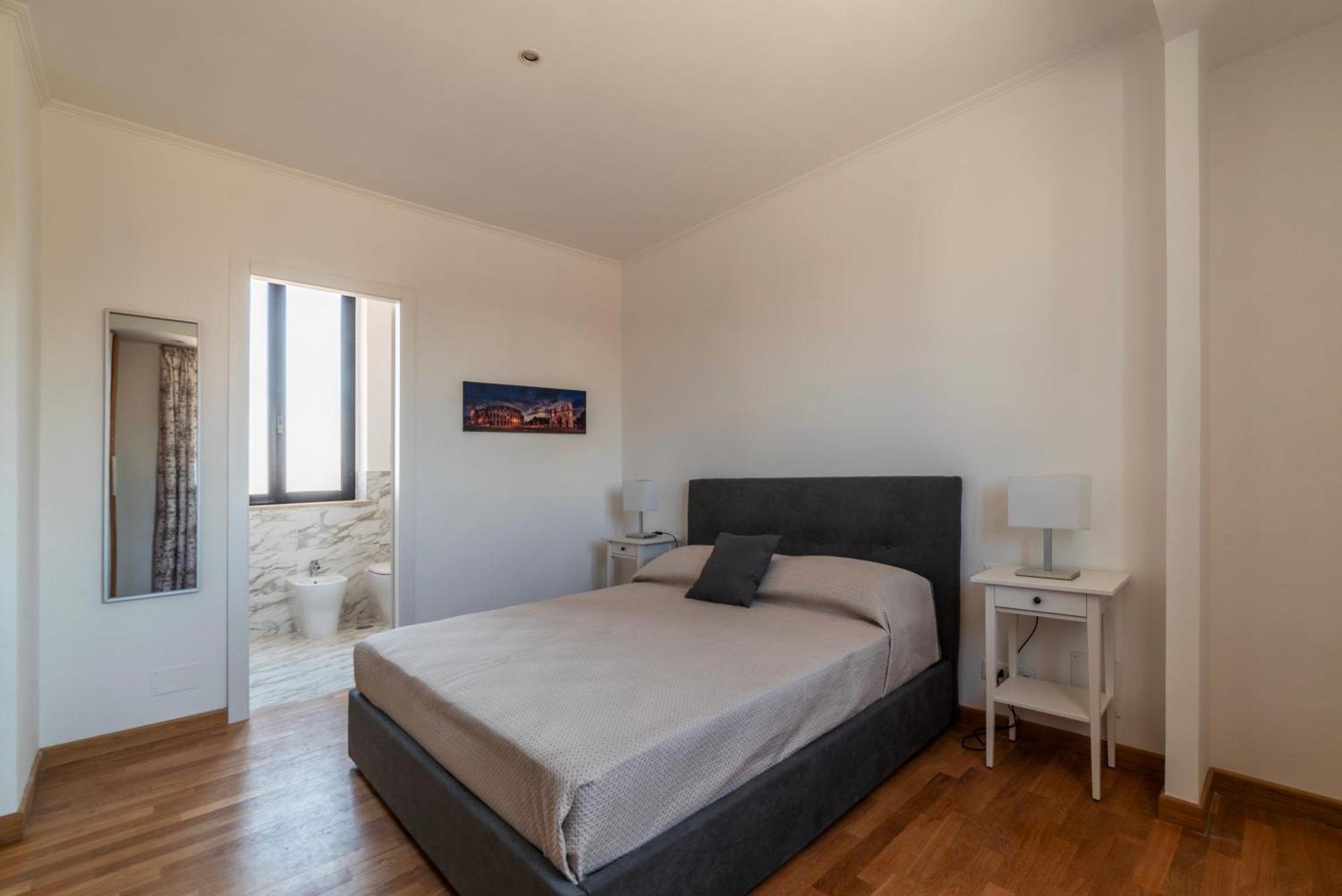Mm San Giovanni Apartment Rome Bagian luar foto